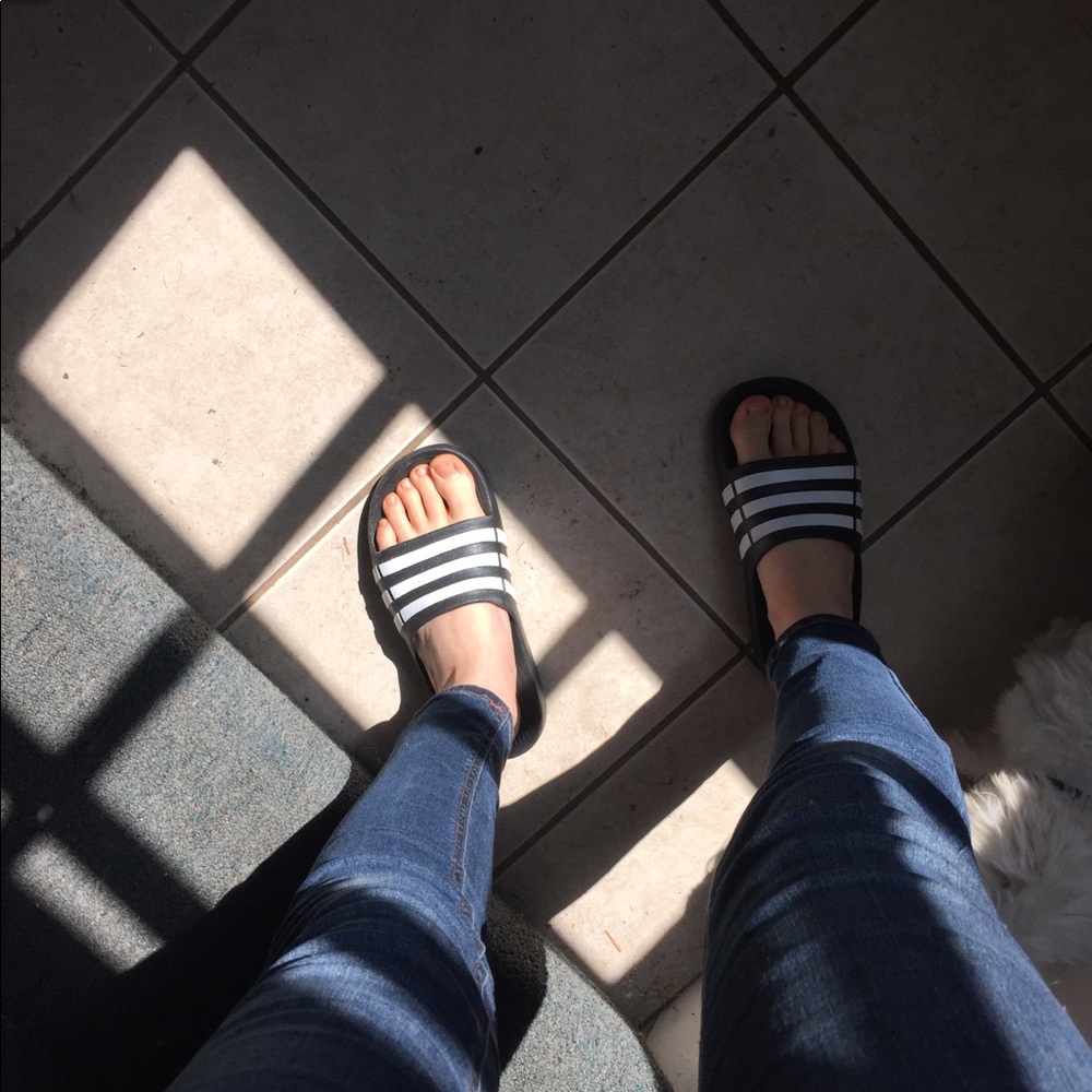 Classic adidas slides/slippers